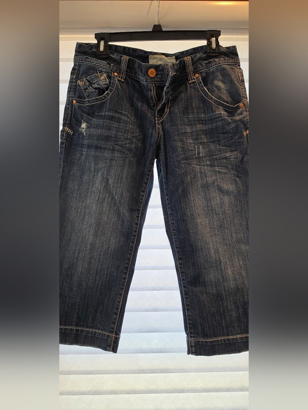 Maurices Women's Faded Blue Relaxed Denim Capri Jeans